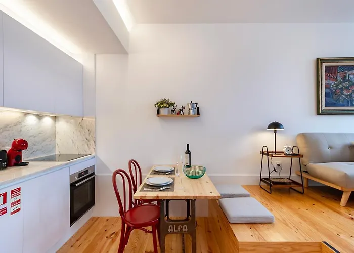 Fontainhas Royal Apartment Porto